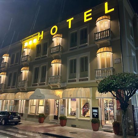 Hotel Roma ซาร์เรีย ภายนอก รูปภาพ