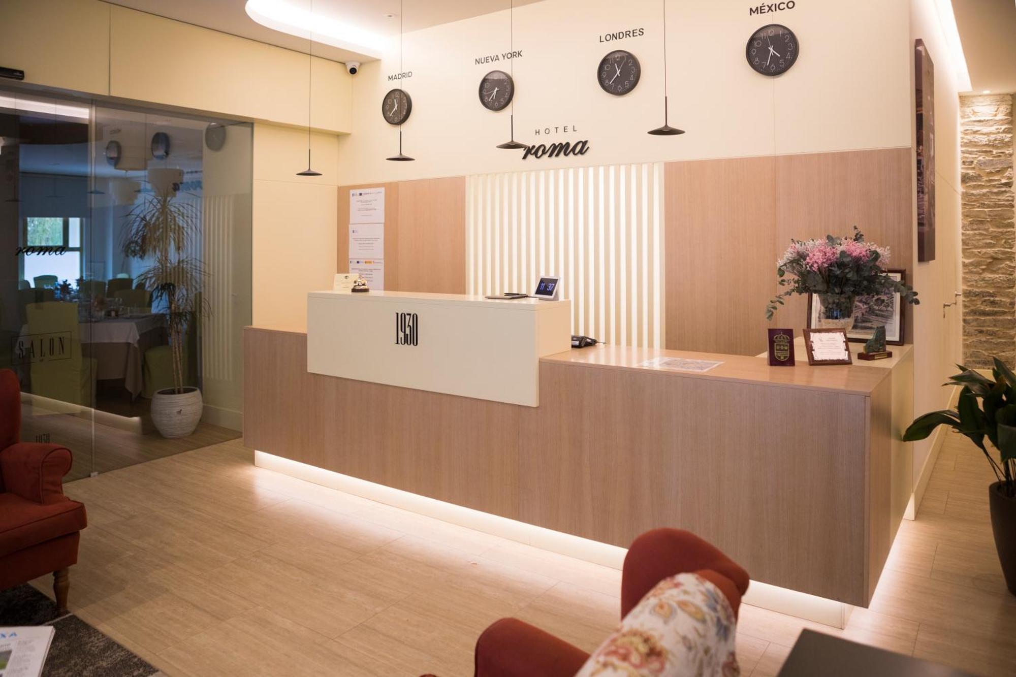 Hotel Roma ซาร์เรีย ภายนอก รูปภาพ