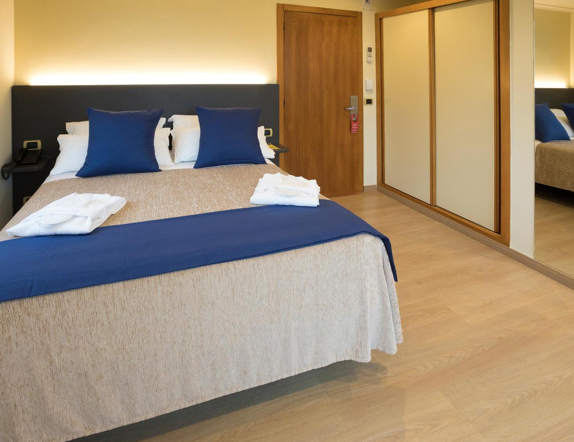 Hotel Roma ซาร์เรีย ภายนอก รูปภาพ