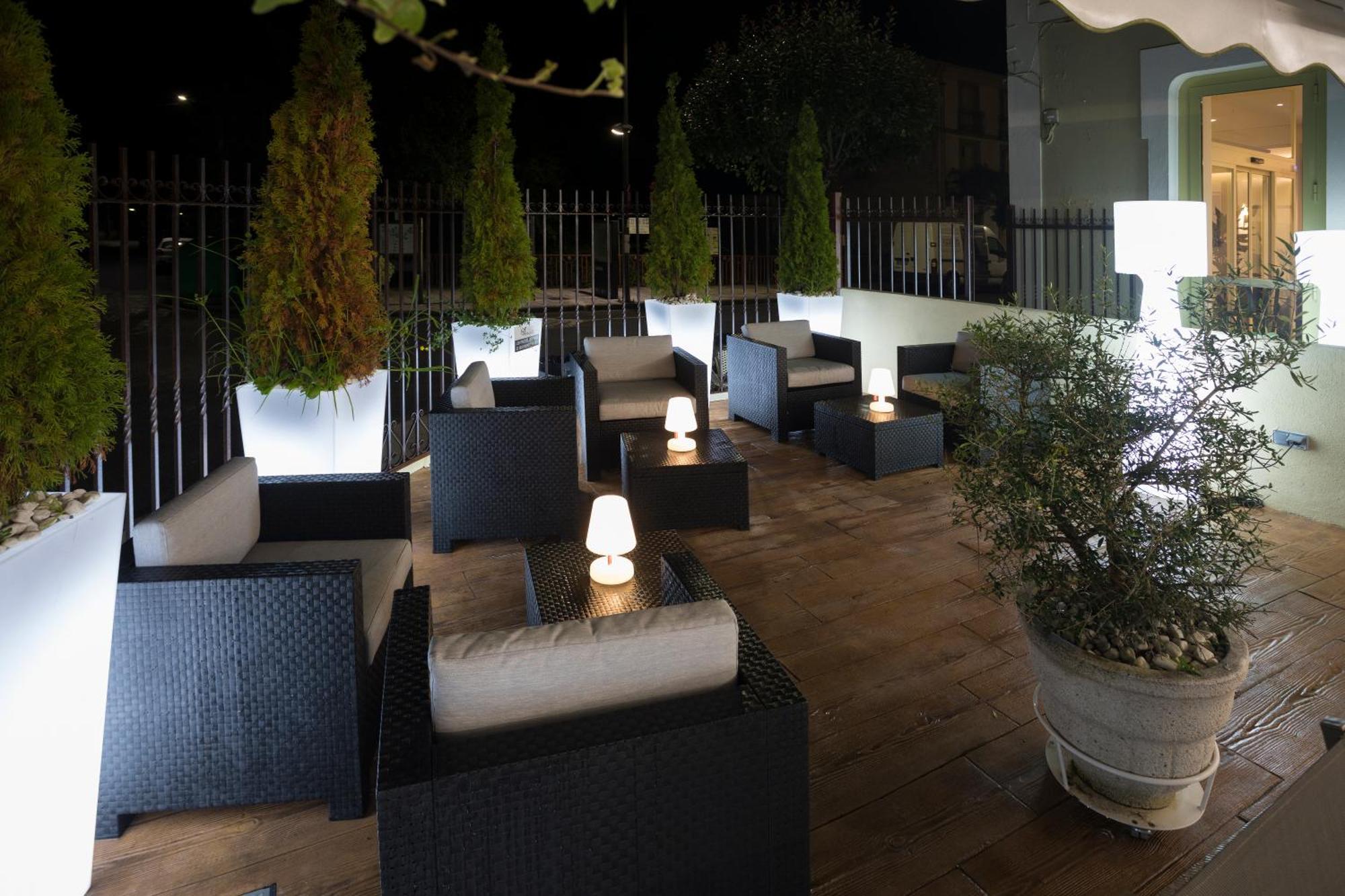 Hotel Roma ซาร์เรีย ภายนอก รูปภาพ