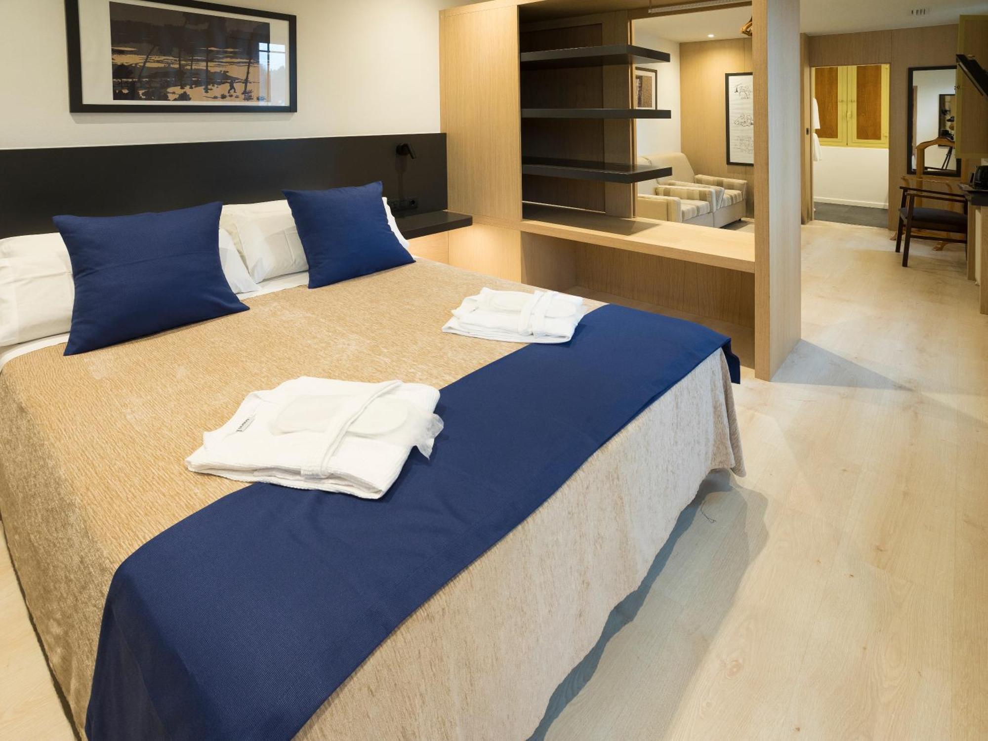 Hotel Roma ซาร์เรีย ภายนอก รูปภาพ