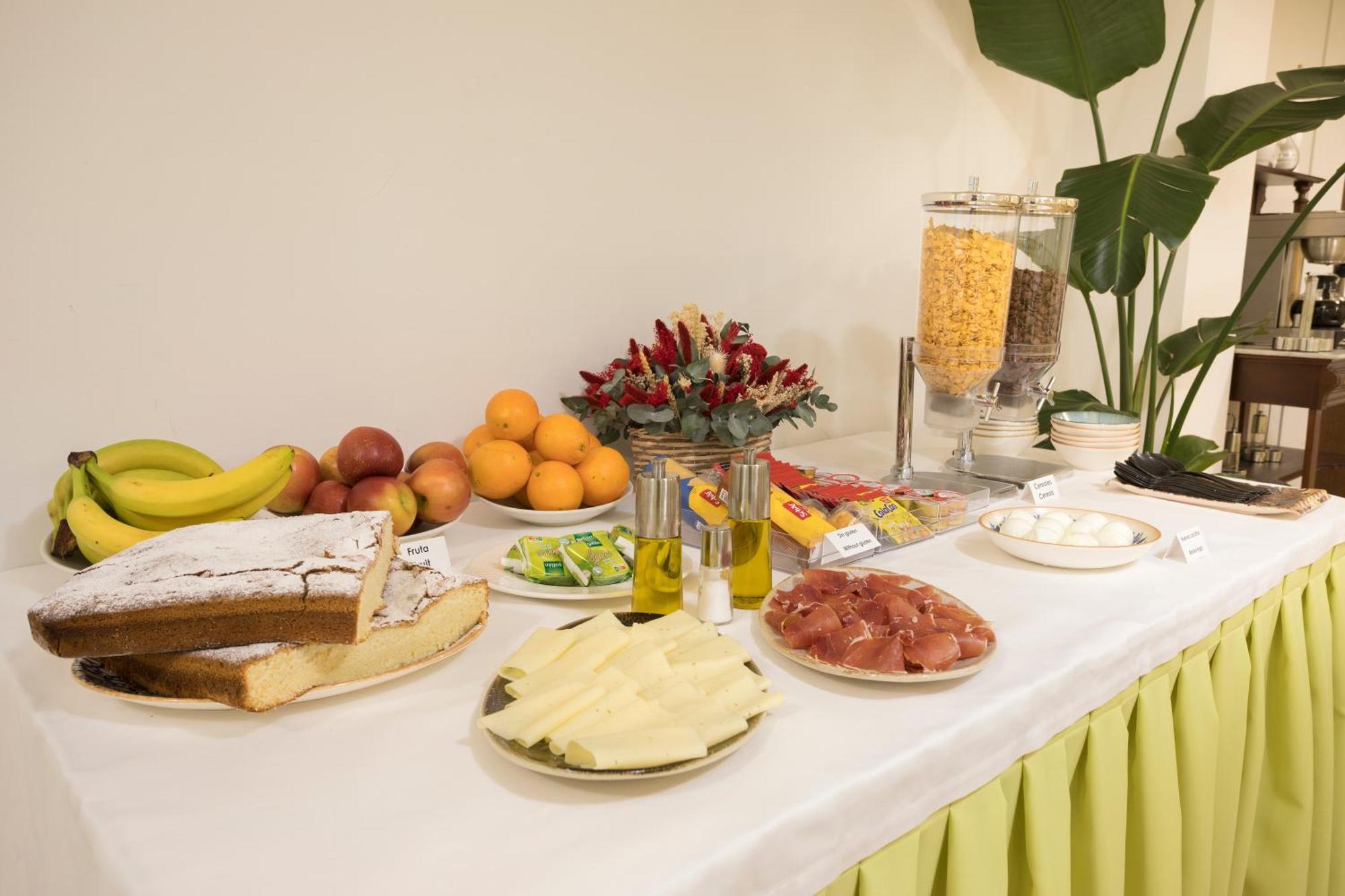Hotel Roma ซาร์เรีย ภายนอก รูปภาพ